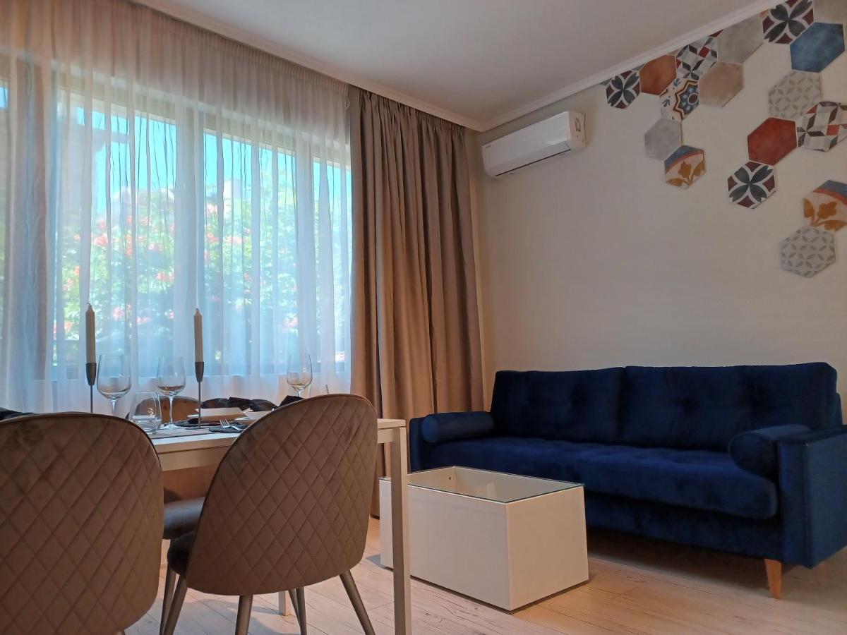 Tara Deluxe Apartment Varna Eksteriør billede