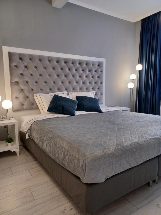 Tara Deluxe Apartment Varna Eksteriør billede